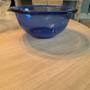 Pyrex Cobalt Blue Glass Mixing Bowl 1Qt